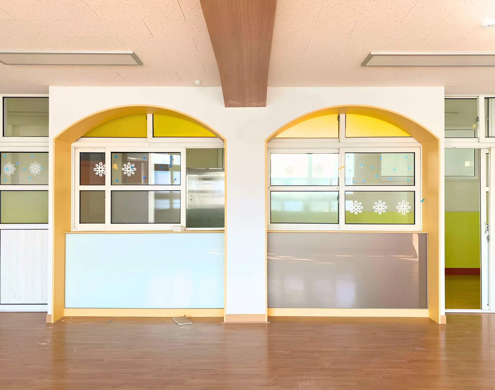 선암초등학교 꿈놀이터·돌봄교실 아치 창을 낸 교실, 고신 학교·공공 인테리어 시공사례